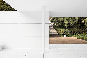 Conferencia: Eugeni Bach 