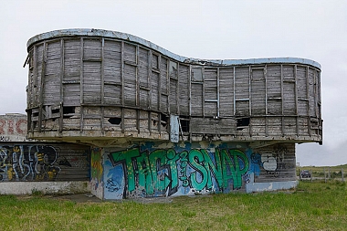 Parador Ariston, la triste historia de una joya de la arquitectura que agoniza en los acantilados de Mar del Plata