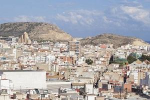 Alicante, más de 30 años sin plan