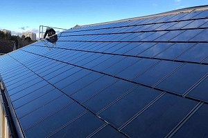 SOLAR INNOVA suministra 400 tejas fotovoltaicas BIPV para el proyecto de instalación de cubierta fotovoltaica