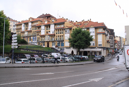 Plaza Tetuán-Amaliach. Entre valles y cráteres . Santander . Cantabria . España