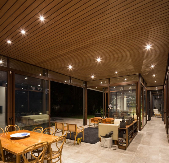 La Casa y los Árboles . Santiago . Region Metropolitana . Chile