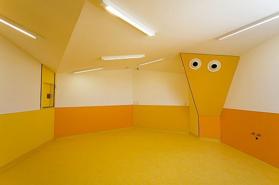 Guardería modular en Móstoles . Madrid . Madrid . España