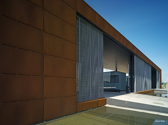 Nuevo acceso urbano al Puerto de Alicante . Alicante . Alacant . España