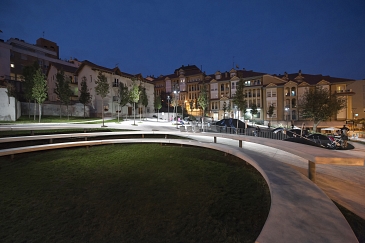 Plaza Tetuán-Amaliach. Entre valles y cráteres . Santander . Cantabria . España