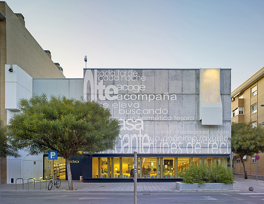 Biblioteca Municipal . San Vicente del Raspeig . Alacant . España