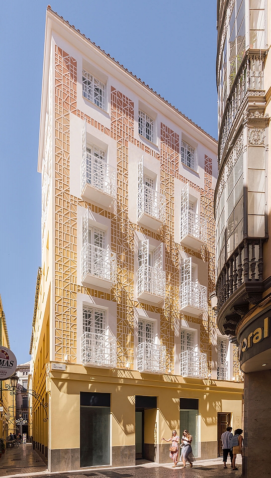 Codificar. Pasaje de Chinitas . Málaga . Málaga . España