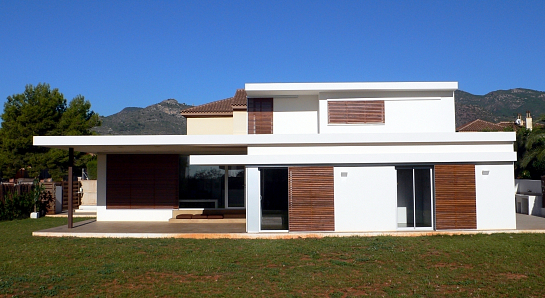 CASA B-V . Benicàssim . Castellón . España