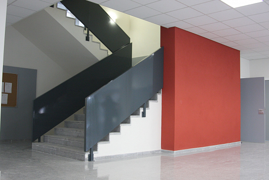 Centro Escolar en Villa-Joyosa . Villajoyosa . Alacant . España