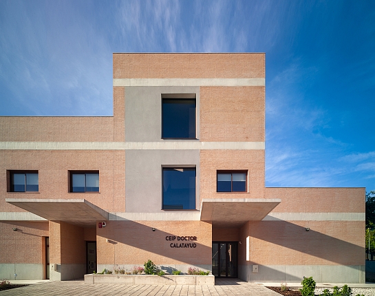 Colegio CEIP Dr. Calatayud . Aspe . Alacant . España