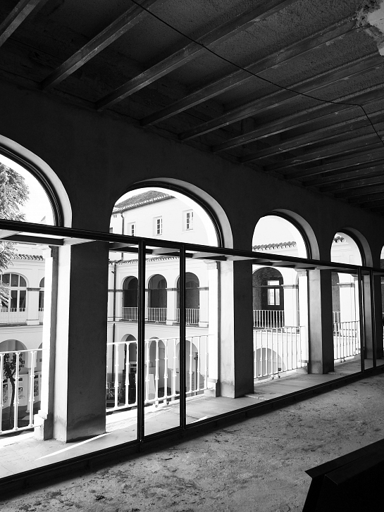 Espacio de creación y exposición de Arte Contemporáneo . Sevilla . Sevilla . España