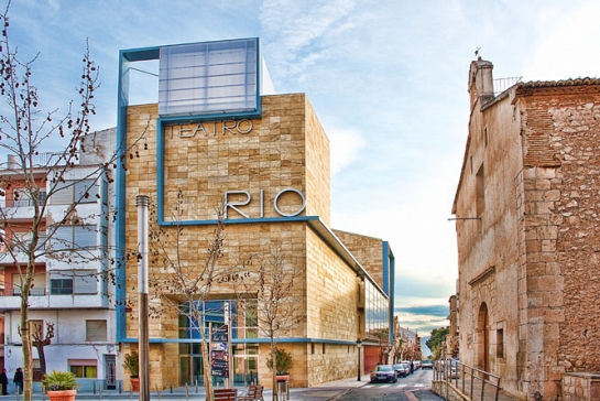Rehabilitación y ampliación del Teatro RIO . Ibi . Alacant . España