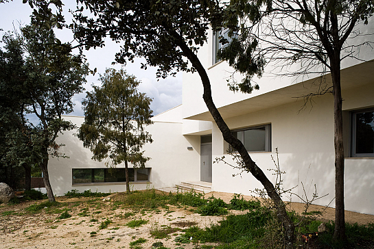 Pilar y El Niño . Valdemorillo . Madrid . España