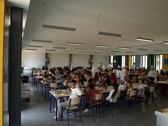 Comedor en el CEIP 'Plá de Barraques' . Campello . Alacant . España