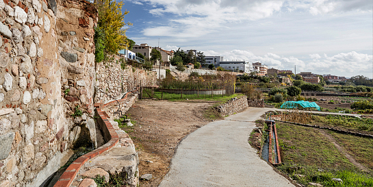 Recuperación del sistema de riego en las huertas termales de Caldes de Montbui . Barcelona . Barcelona . España