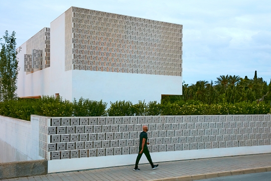 CASA CELOSÍA . Alacant . España