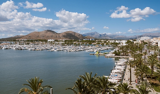 Reforma en Alcúdia . Alcúdia . Illes Balears . España