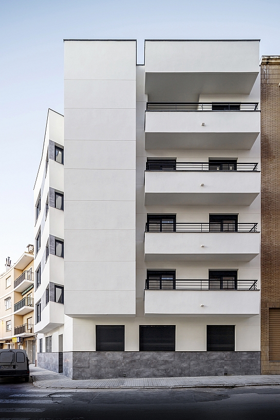 RESIDENCIAL VALLELLANO . Requena . València . España