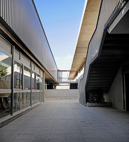 Colegio Miguel Hernández . Orihuela . Alacant . España