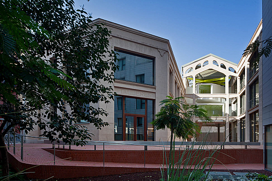 Adaptación de la Serrería Belga para sede de Centro Medialab/Prado . Madrid . Madrid . España