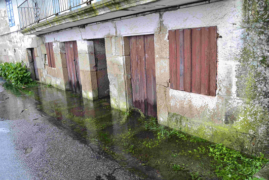 Rehabilitación de vivienda tradicional en Moscoso . Moscoso . Pontevedra . España
