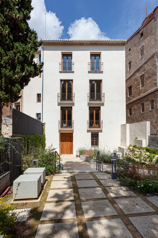 PROYECTO DE REHABILITACIÓN DE LA CASA ROVIRA COMO BIBLIOTECA. XIXONA . Jijona . Alacant . España