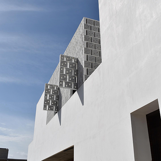 CASA CELOSÍA . Alacant . España