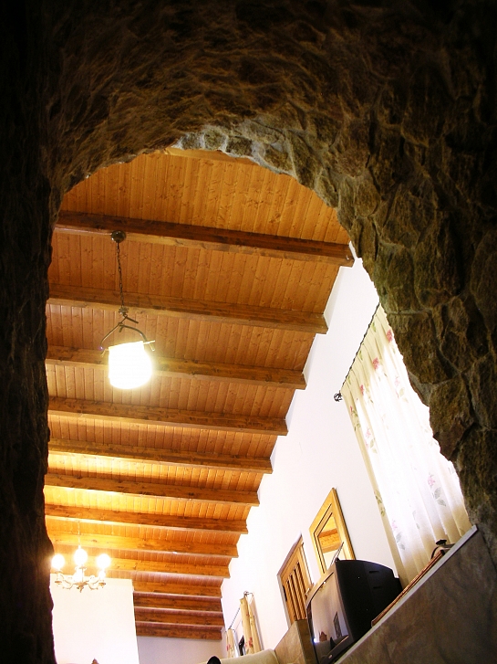 Casa cueva . Elche . Alacant . España