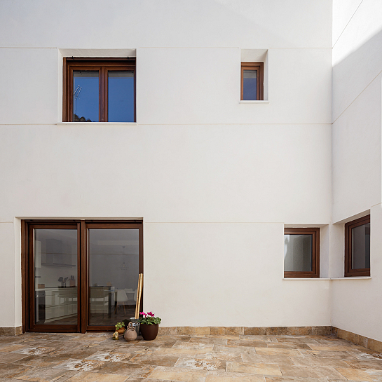 CASA LAS PEÑAS . Requena . València . España