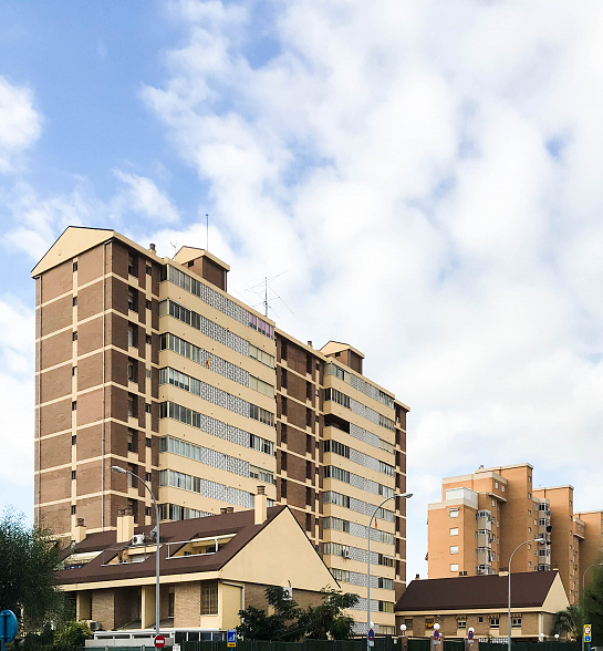 Edificio para 56 viviendas en C/Pardo Gimeno . Alicante . Alacant . España