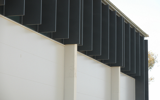 Pabellón en Villanueva del Río y Minas . Sevilla . Sevilla . España