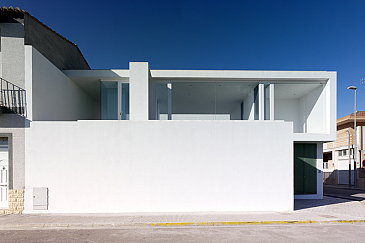 LA CASA PLEGADA . Massalfassar . València . España