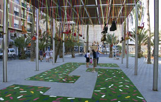 Walk On . Elche . Alacant . España