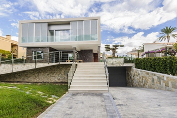 VIVIENDA CON PISCINA EN BENIDORM . Benidorm . Alacant . España