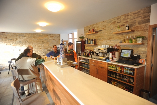 Restaurante-Bar-Ultramarinos
