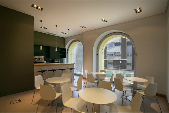 Adecuación para Biblioteca Pública Municipal Alberto Navarro . Elda . Alacant . España