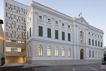 Reforma y ampliación de la Antigua Casa Consistorial del Puerto de Santamaría . Cádiz . Cádiz . España