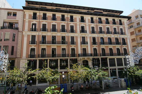 Rehabilitación fachada . Alicante . Alacant . España