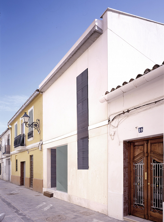 LA CASA INICIAL . Valencia . València . España