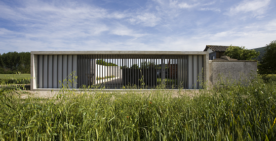 Pabellón acceso + ampliación Cementerio Asiain . Asiain . Navarra . España