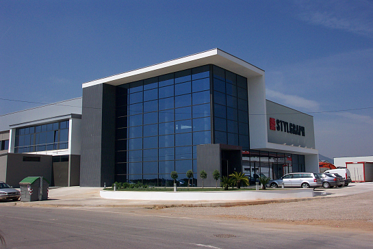 EDIFICIO DE OFICINAS DE STYLGRAPH HISPANIA SL . Onda . Castellón . España