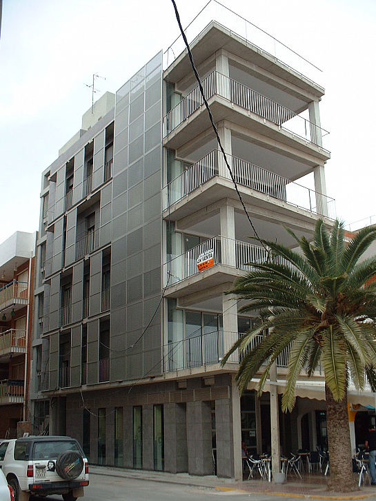 Edificio de apartamentos . Moncofar . Castellón . España