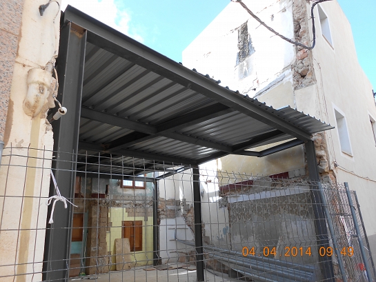 VIVIENDA UNIFAMILIAR ENTRE MEDIANERAS . Eslovenia