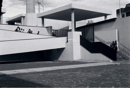 1997. I.E.S 12 UNIDADES EN ALCORA . Alcora . Castellón . España