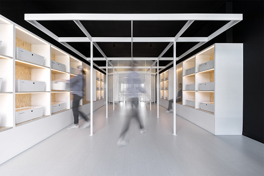 Sra. Emilia | Agencia de Comunicación y Publicidad . Pontevedra . Pontevedra . España