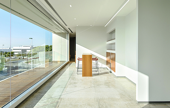 NUEVAS OFICINAS HAWKERS . Elche . Alacant . España