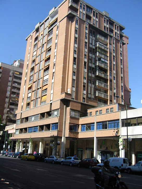 Rehabilitacion de edificio en la c/Orense de Madrid . Madrid . Madrid . España
