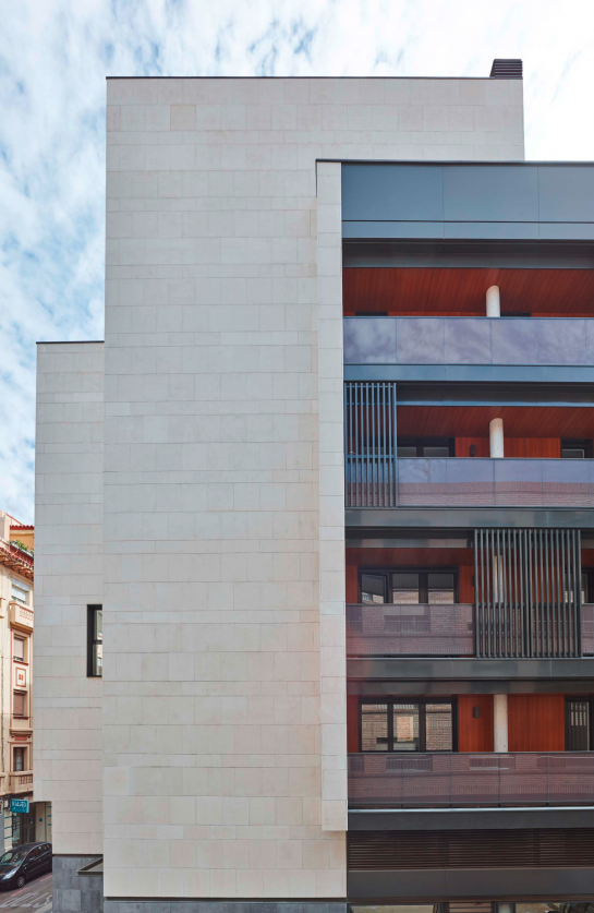 Edificio Cervantes . Zaragoza . Zaragoza . España