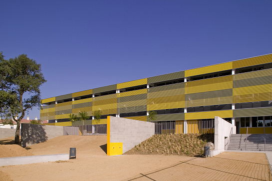 Escuela de Educación Primaria “Puig de les Cadiretes” . Llagostera . Girona . España