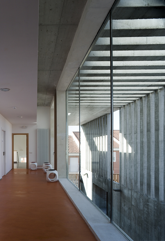 Centro Cultural y Escuela de Música . Madrid . Madrid . España